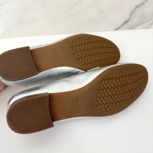 Cole Haan Womens Penny Loafer Shoes Size 9 Slip On Leather Metallic Silver - Picture 9 of 10